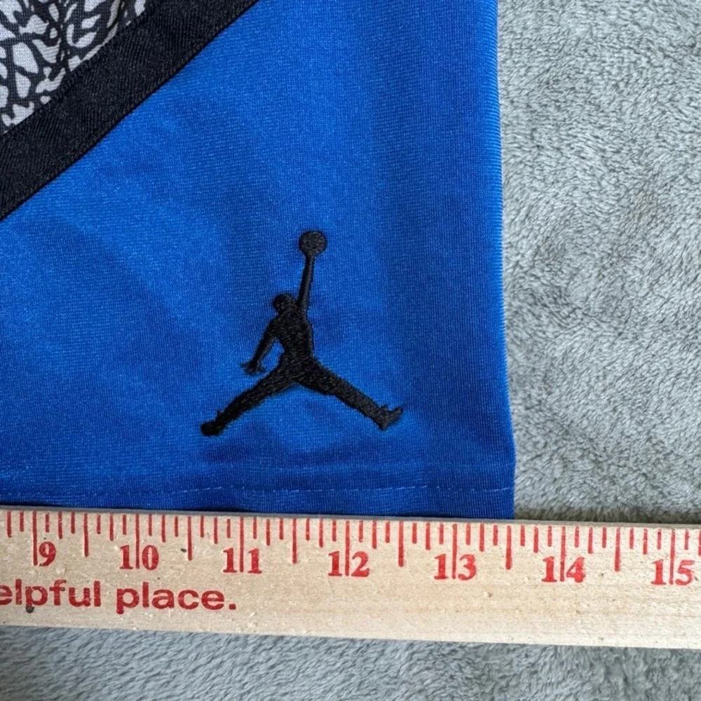 Jordan Elephant Print Basketball Shorts Mens XL Grey Blue Jumpman Athletic